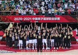 广东宏远外援最新官方消息